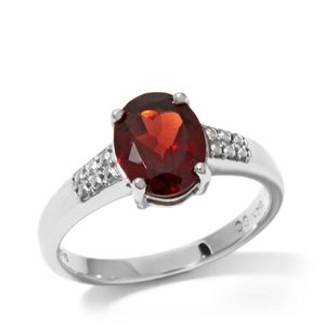 GARNET Solitaire Ring Sz 5 January birthstone